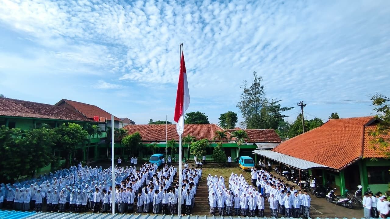 Apel Hari Santri - 2025