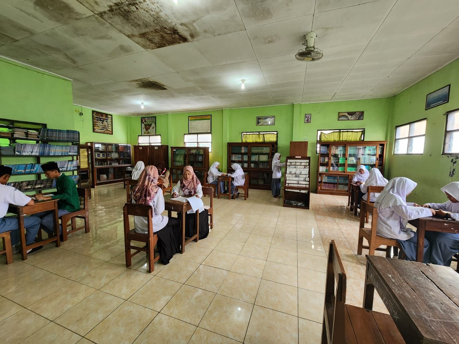 Literasi di Perpustakaan MA NU Nurussalam